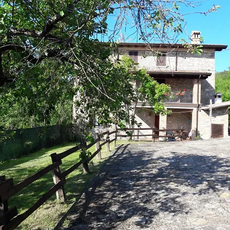 Refurbished 3 Bedroom In Emilia