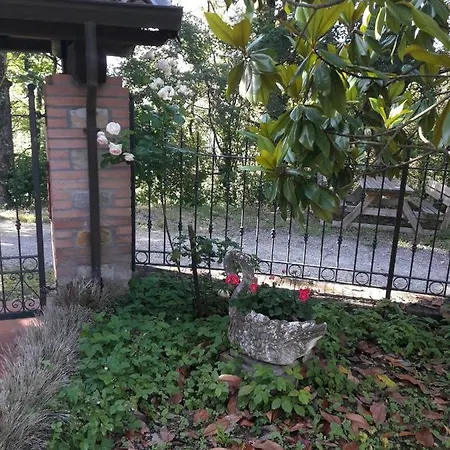 Refurbished 3 Bedroom In Emilia Semesterbostad *