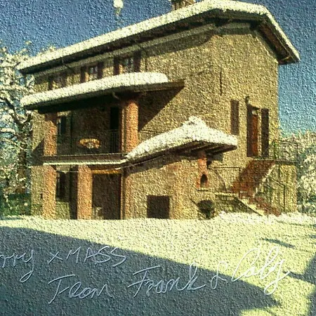 Refurbished 3 Bedroom In Emilia Semesterbostad *