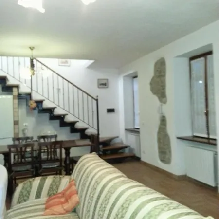 Refurbished 3 Bedroom In Emilia Tatil Evi Piacenza