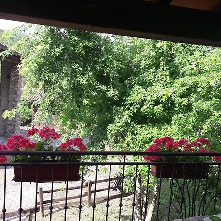 Refurbished 3 Bedroom Farmhouse In Emilia Piacenza