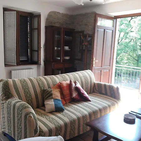 Refurbished 3 Bedroom Farmhouse In Emilia * Piacenza