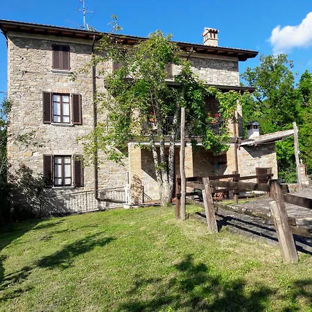 Refurbished 3 Bedroom Farmhouse In Emilia * Piacenza