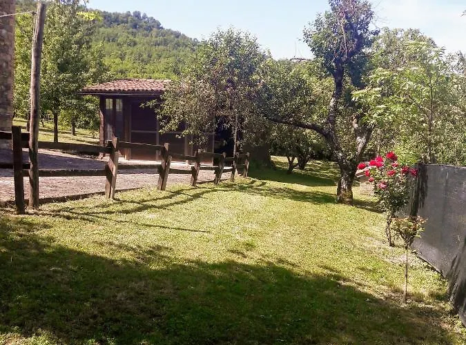 Vakantiehuis Refurbished 3 Bedroom In Emilia