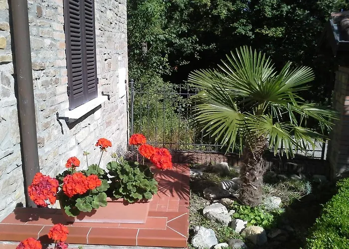 Vakantiehuis Refurbished 3 Bedroom In Emilia