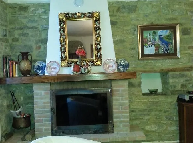 Refurbished 3 Bedroom In Emilia Vakantiehuis Piacenza