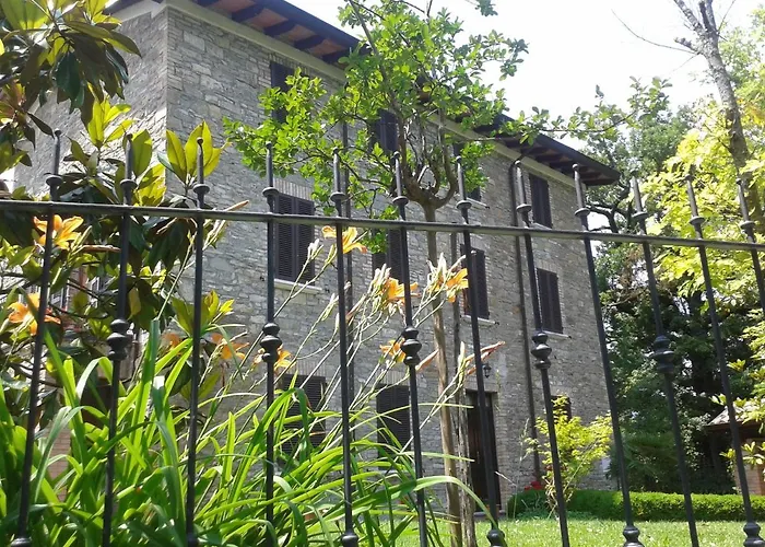 Refurbished 3 Bedroom In Emilia * Piacenza