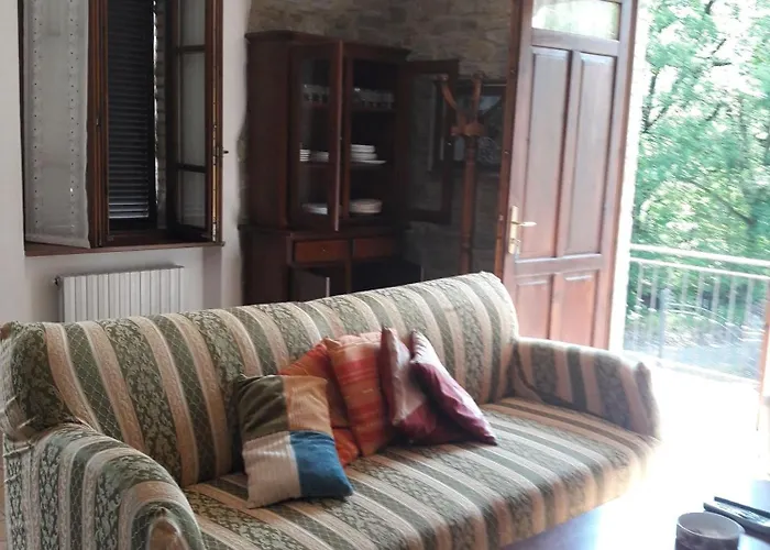 Refurbished 3 Bedroom In Emilia * Piacenza