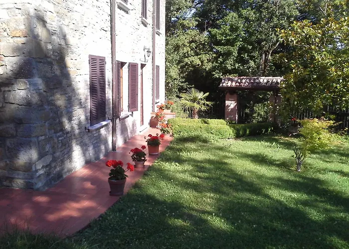 Refurbished 3 Bedroom In Emilia